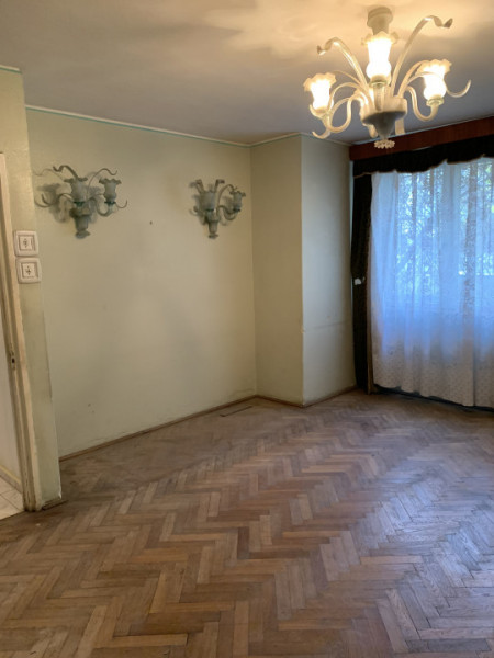 Apartament 3 camere cf 1 dec, zona Eminescu