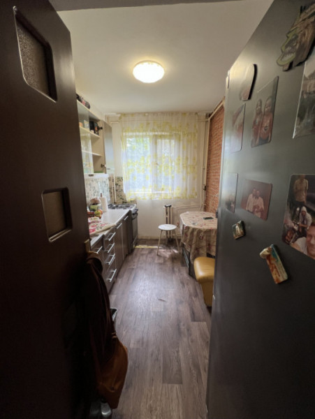 Apartament 3 cam, cf 2A dec, et 2/4, B-dul Bucuresti