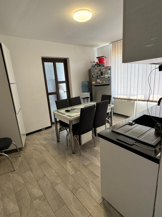 Apartament Ultracentral etaj 1/2