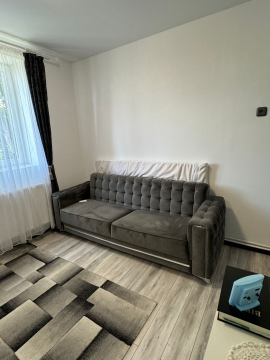 Apartament Ultracentral etaj 1/2