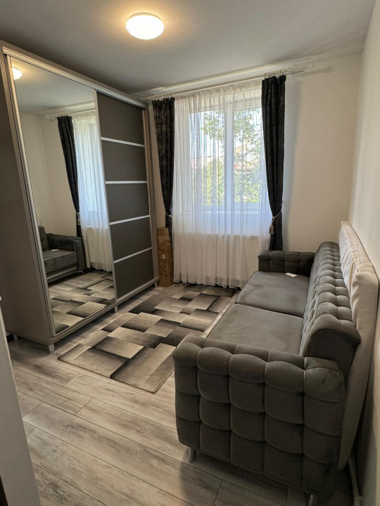 Apartament Ultracentral etaj 1/2