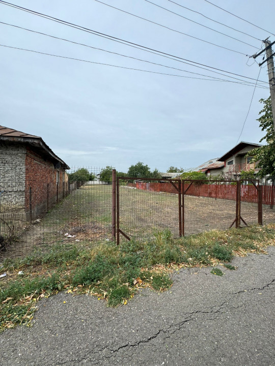 Teren intravilan 1000 mp in Targsorul Vechi