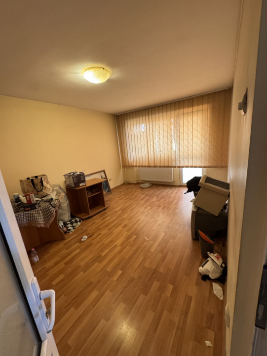 Apartament 4 cam, cf 1A dec, et 4/4 Republicii